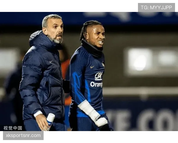 恩昆库影锋与前腰切换的战术多样性分析