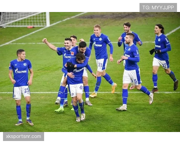 小罗本赛季边路突破提升 创造多次高位逼抢机会引领进攻节奏